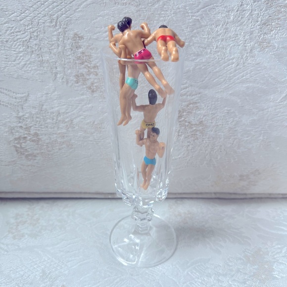 Drinking Buddies Drink Markers, Wine Glass Charms for Parties - Picture 3 of 4